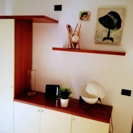 Porta Romana, Charming And Lovely Apartament Mediolan